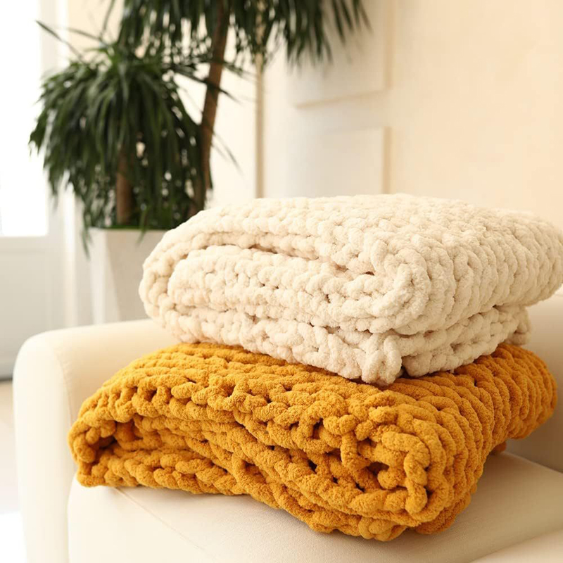 Throw Blanket Chunky Knit - ผ้าห่มถักมือไหมพรมหนา ขนแกะเมอริโน ถักไหมพรมเส้นใหญ่ ผ้าห่มนุ่ม อุ่น สำหรับฤดูหนาว