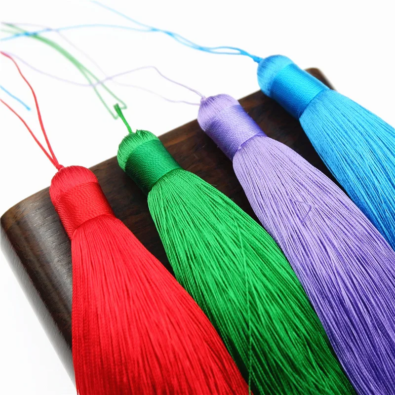 Home Ec Textiles - 1 ชิ้น 12 เซนติเมตรโพลีเอสเตอร์พู่แขวนแหวนผ้าไหมเย็บสําหรับงานฝีมือ DIY สร้อยคอเครื่องประดับค้นหาพวงกุญแจอุปกรณ์เสริม