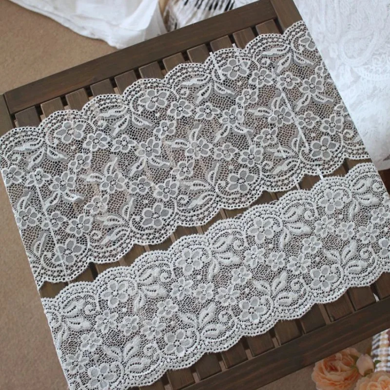 Elastic Hollow ดอกไม้เย็บปักถั - Home Textiles Photos บทวิจารณ์และราคา